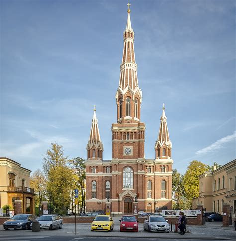 Łódź: Parafia Najświętszego Imienia Jezus i Mocni w ...